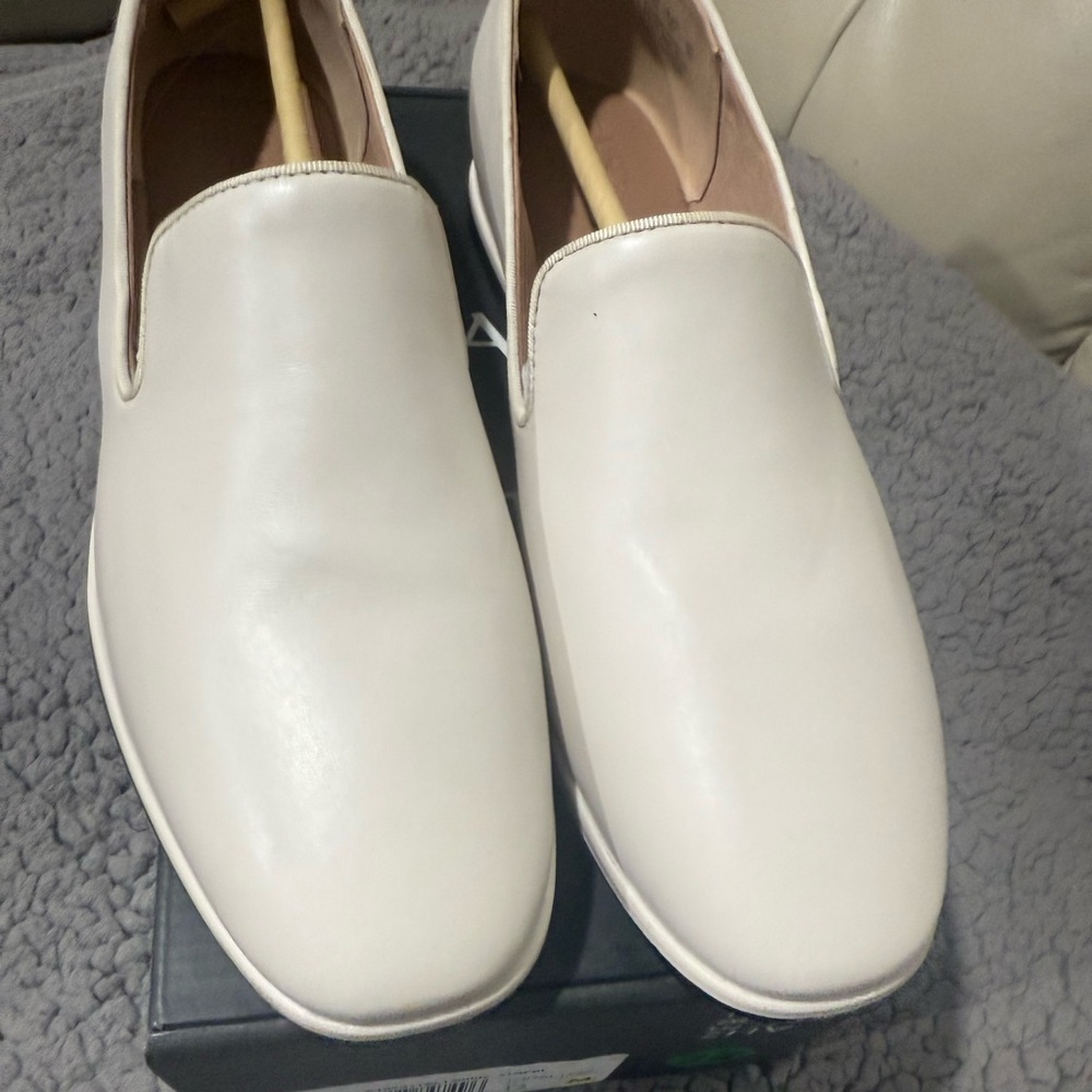 Naturalizer size 12 loafer- New in box